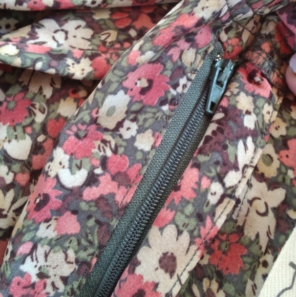 Ash rose flare pants from Easel - Picture 7 of 10